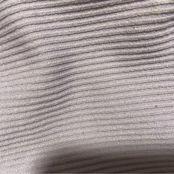 Lilac Purple Ripped Crop Top Small - Picture 2 of 4